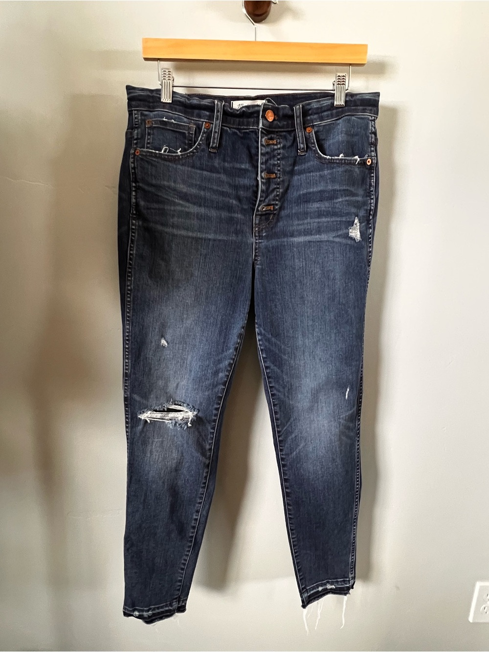 Madewell Women’s Dark Blue Distressed Jeans